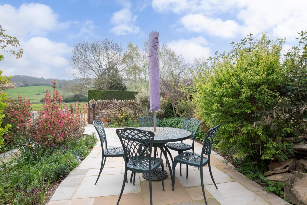 Luxury Cheltenham Home With Ev Charger - Lechampton Hills ภายนอก รูปภาพ